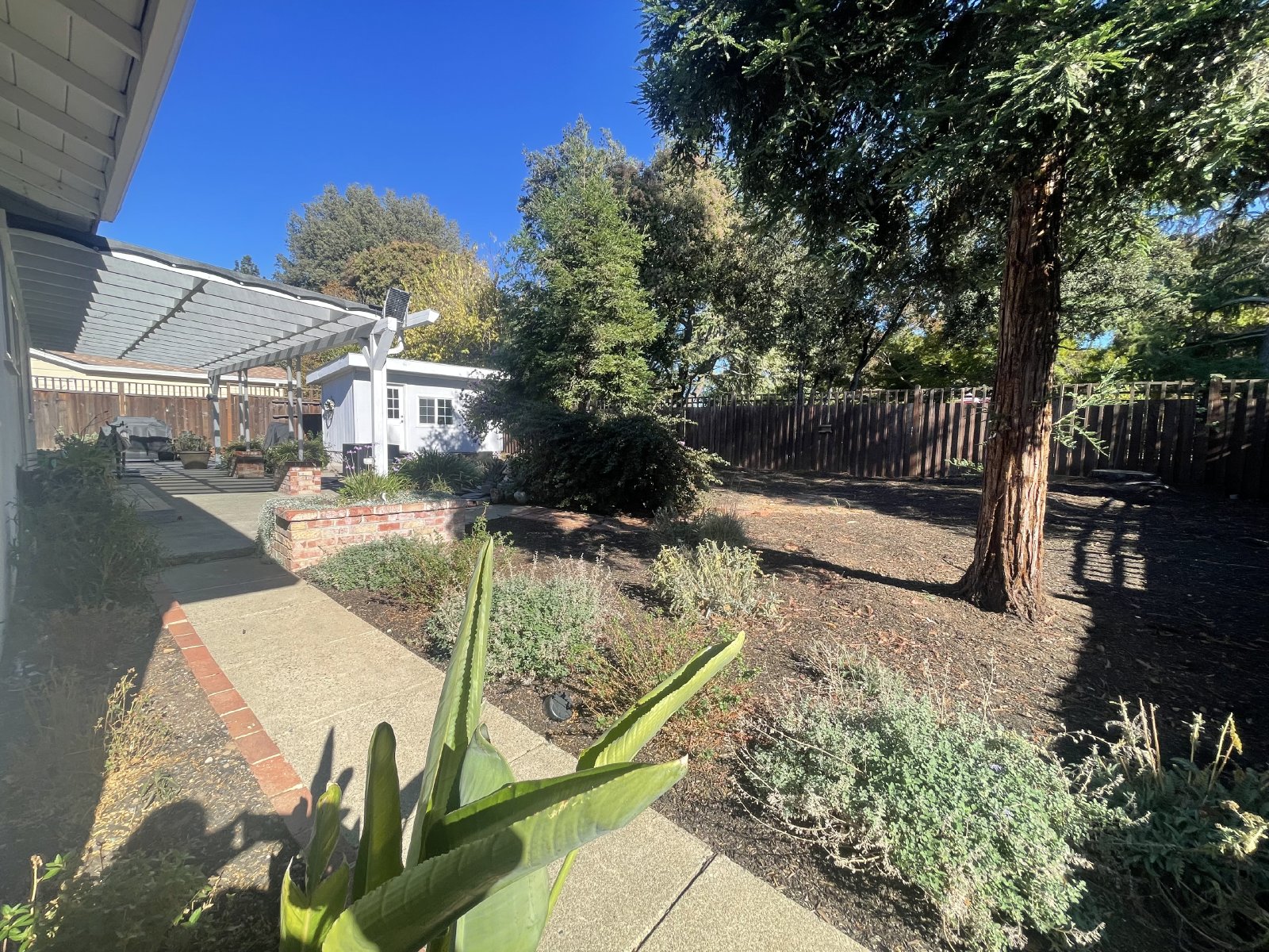 Wonderful Single Story 3 Bedroom, 2 Bath Center of Concord property image