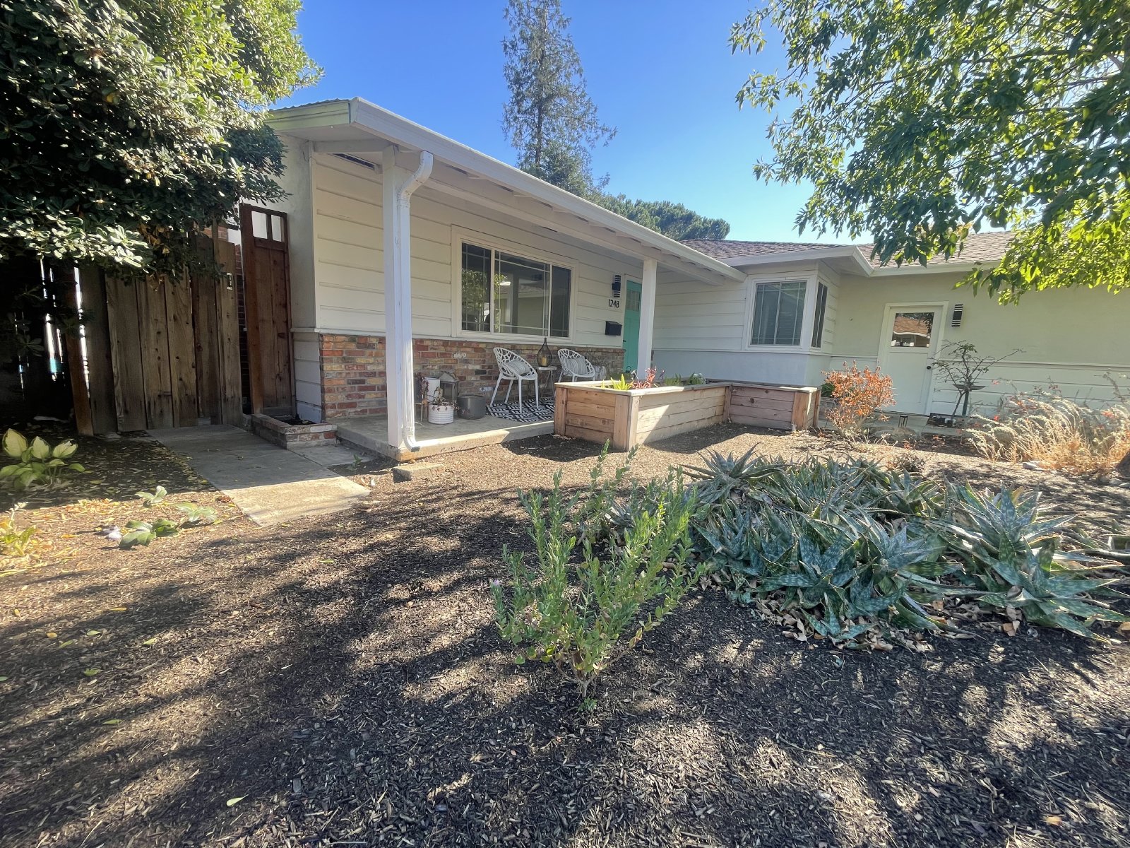 Wonderful Single Story 3 Bedroom, 2 Bath Center of Concord property image