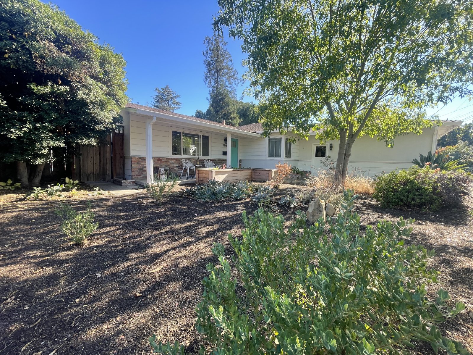 Wonderful Single Story 3 Bedroom, 2 Bath Center of Concord property image