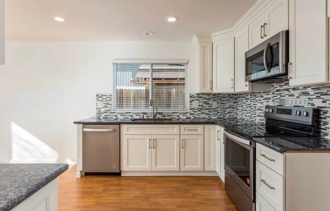 Beautiful 3 Bedroom Home Located in the City of Pittsburg. property image