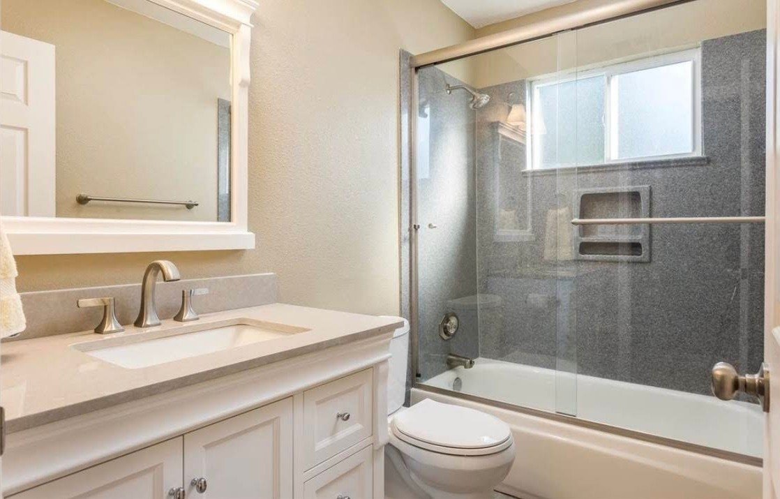 Beautiful 3 Bedroom Home Located in the City of Pittsburg. property image