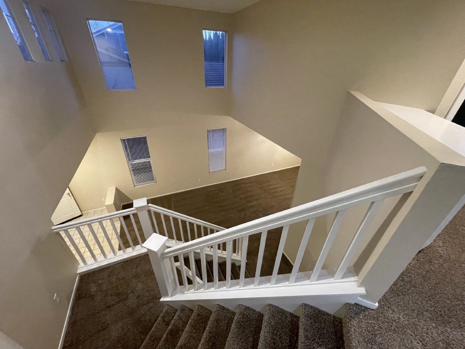 Wonderful Home Close to Shopping and Public Transportation. property image