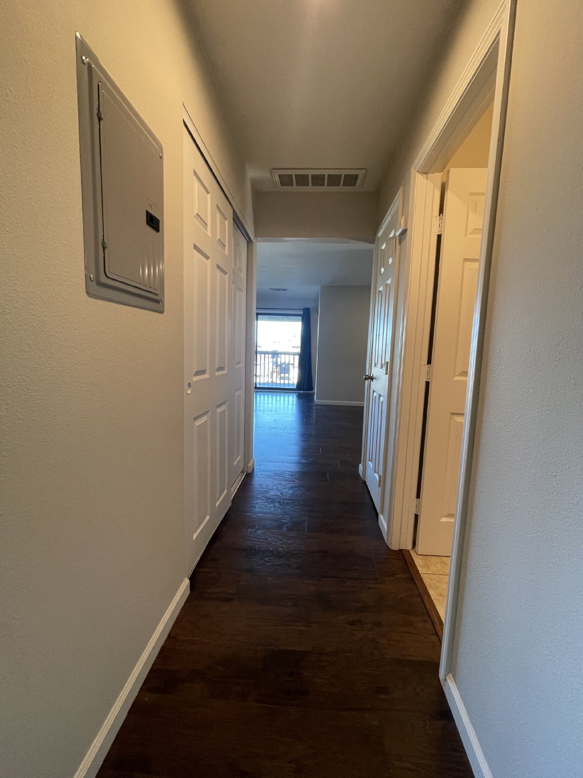 Beautiful Condo in Gated Community property image