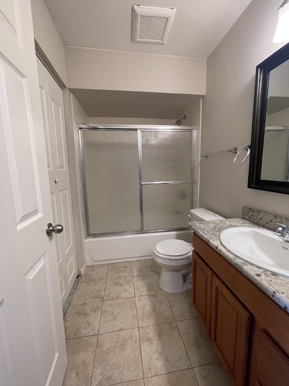 Beautiful Condo in Gated Community property image