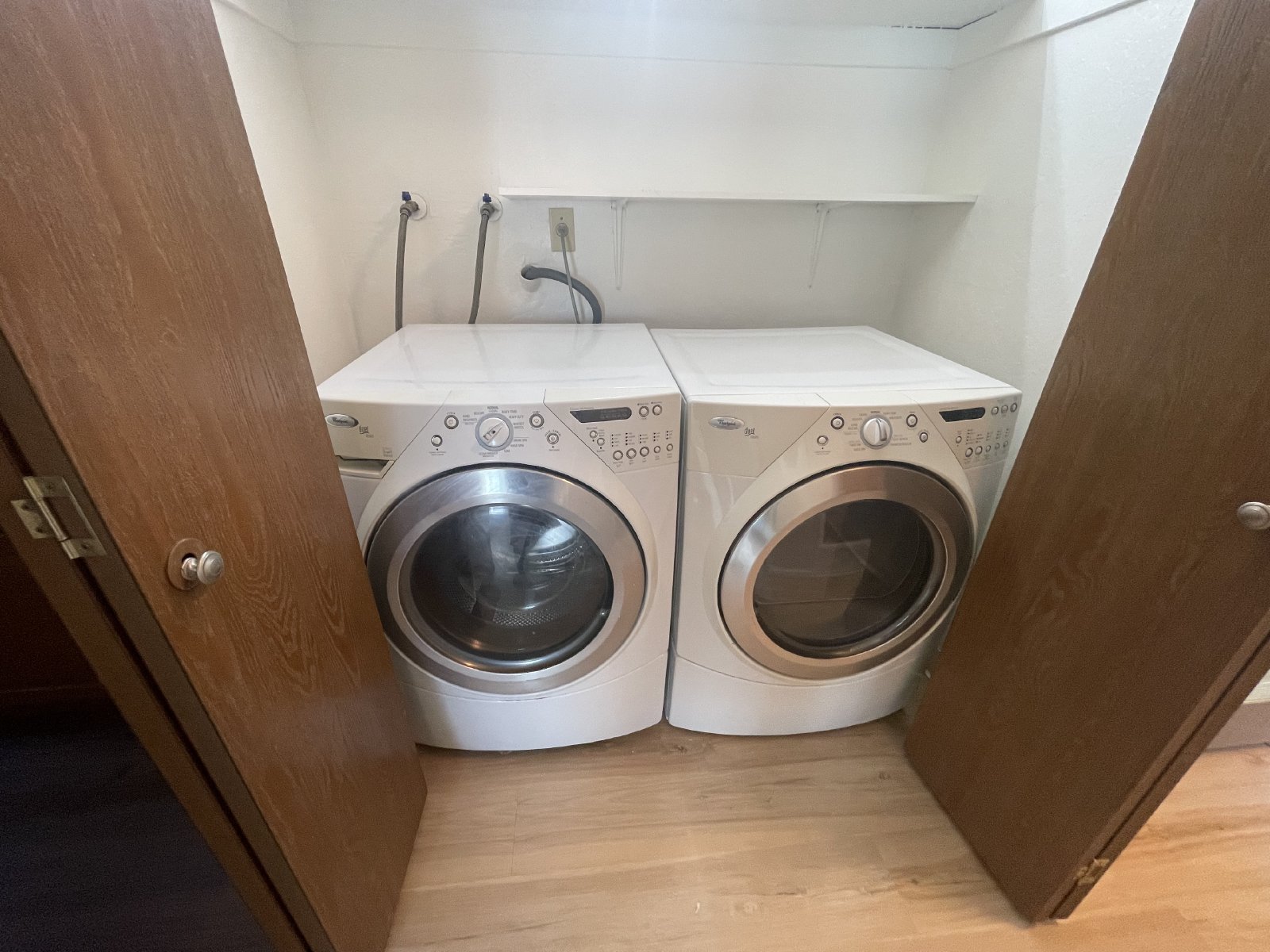 Wonderful Updated 2 Bedroom Home. property image