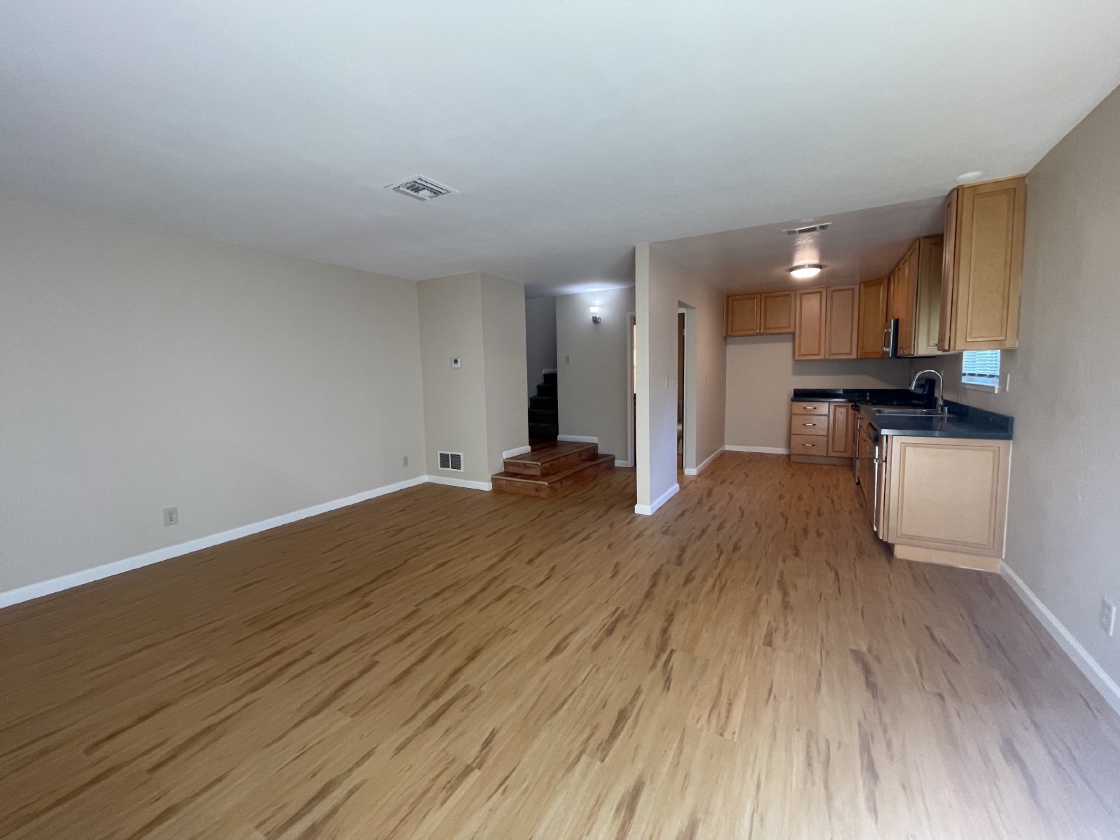 Wonderful Updated 2 Bedroom Home. property image