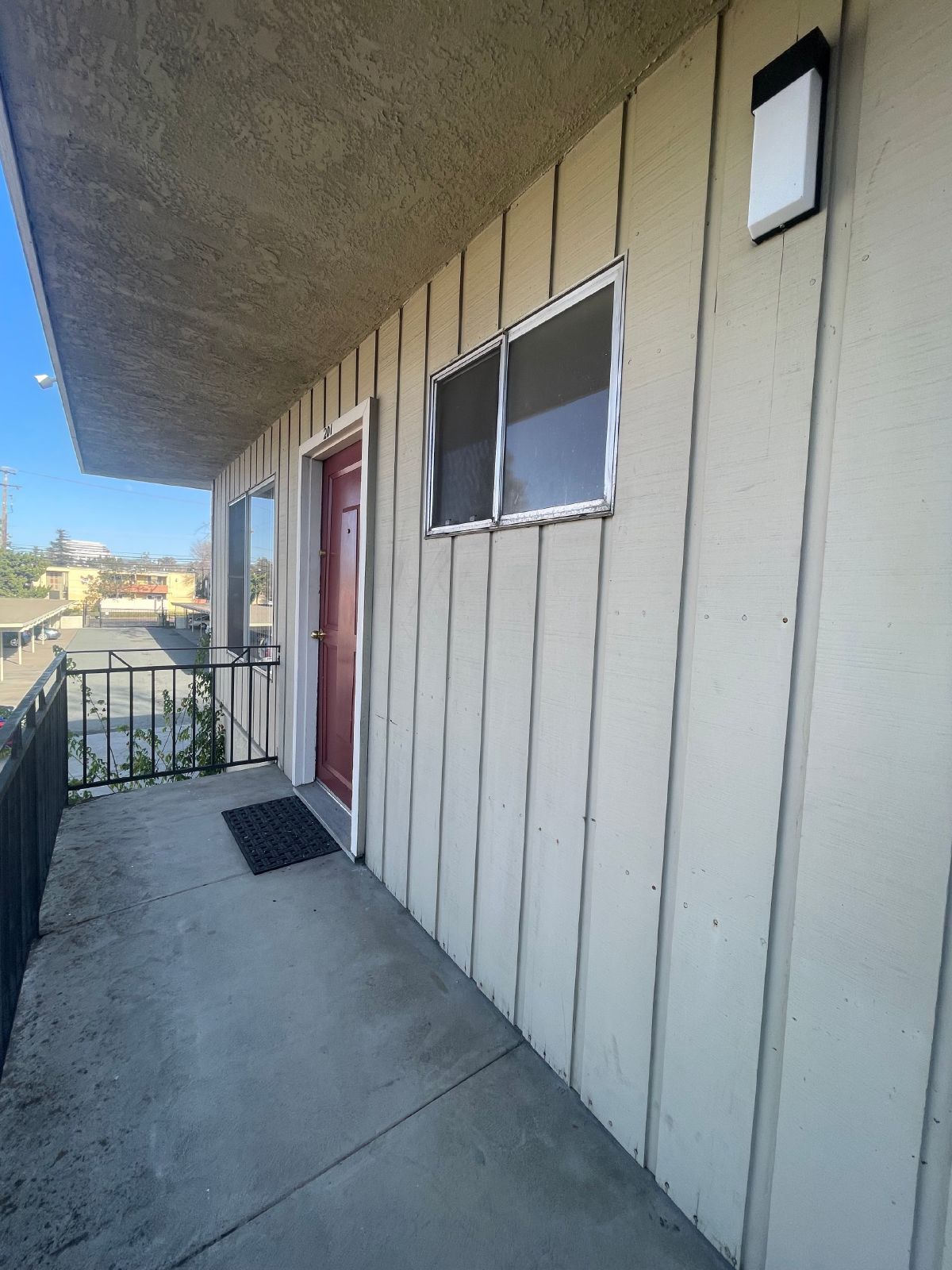 Gorgeous Concord Apartment! property image