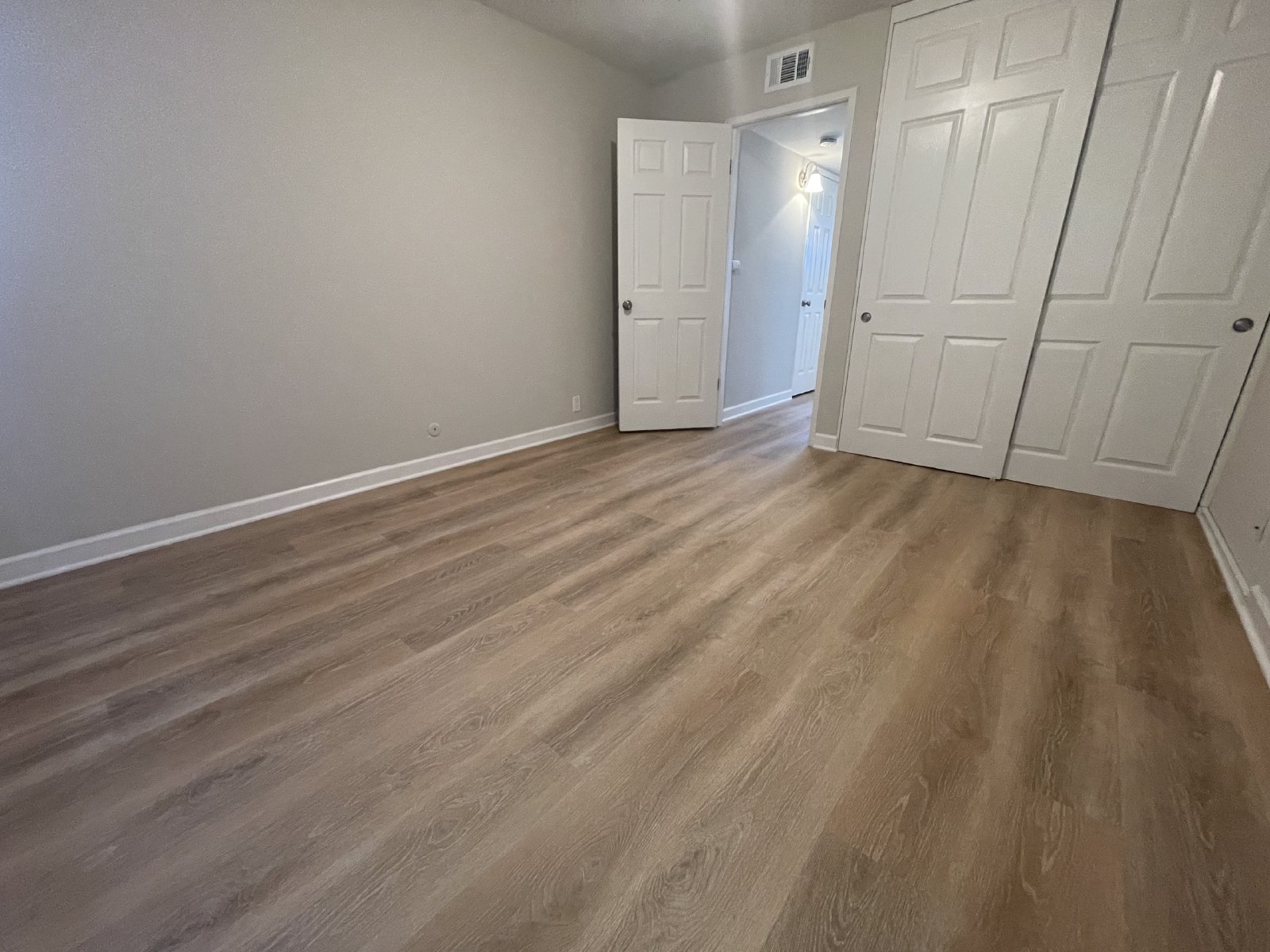 Gorgeous Concord Apartment! property image