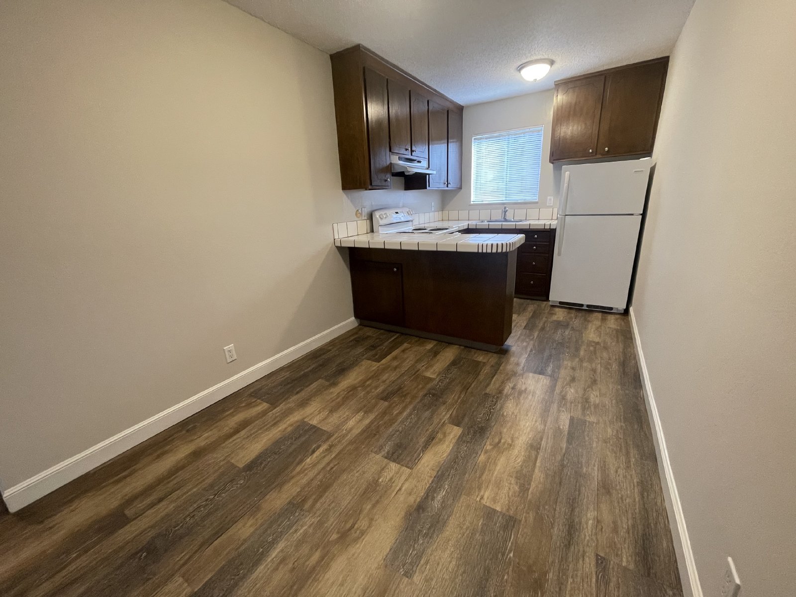 Wonderful Gated Downstairs Apartment property image