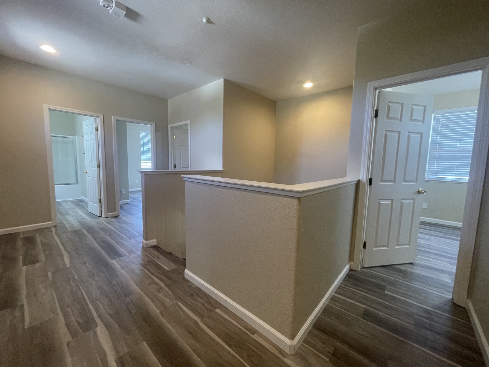 Beautiful 4 Bedroom Close to Downtown Brentwood! property image