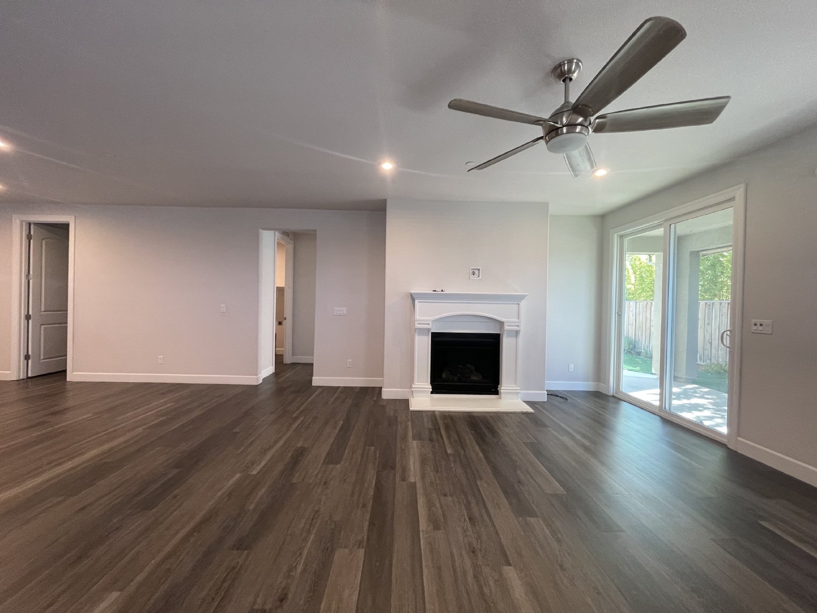 Newer and Ready Move In 4 Bedroom, 2 Bath property image