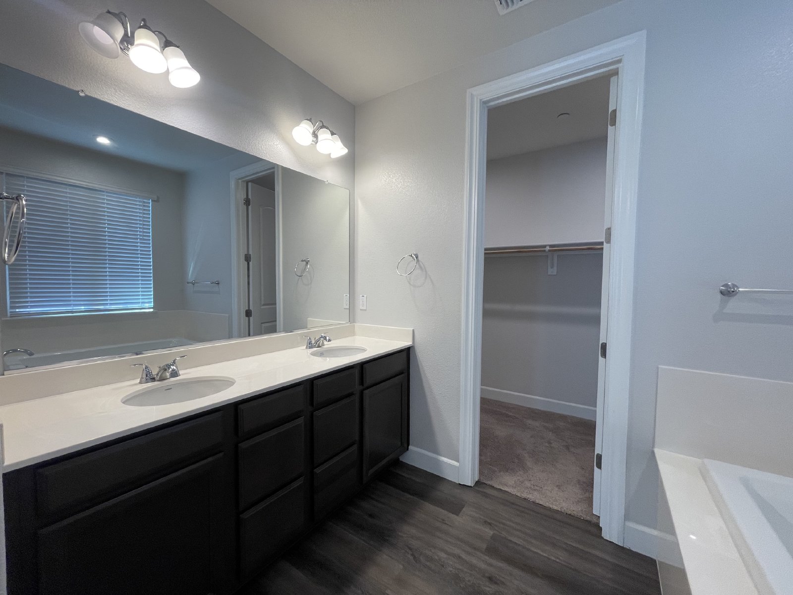 Newer and Ready Move In 4 Bedroom, 2 Bath property image