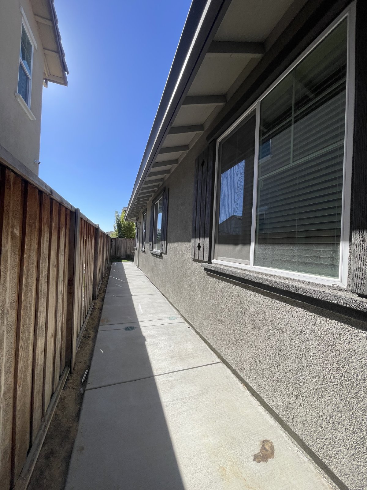 Newer and Ready Move In 4 Bedroom, 2 Bath property image